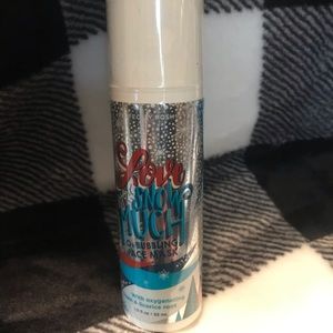 Perfectly Posh Love you Snow Much face mask